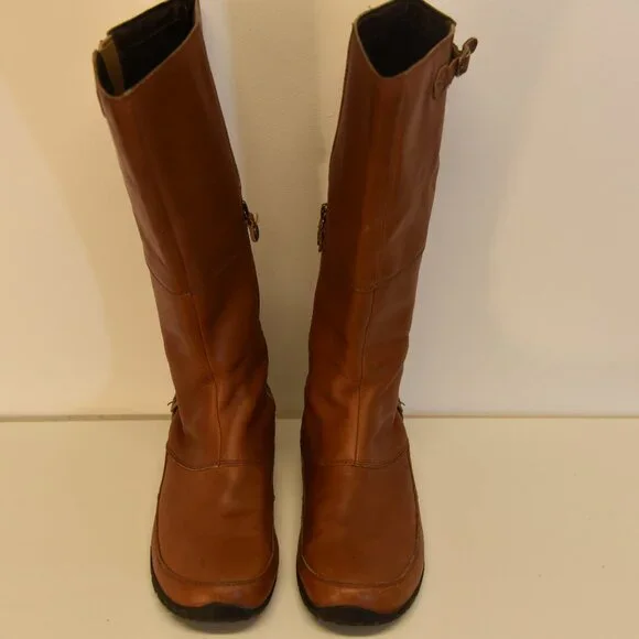 Brown Leather Women's Boots - Picture 13 of 15